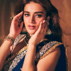 Nidhhi Agerwal