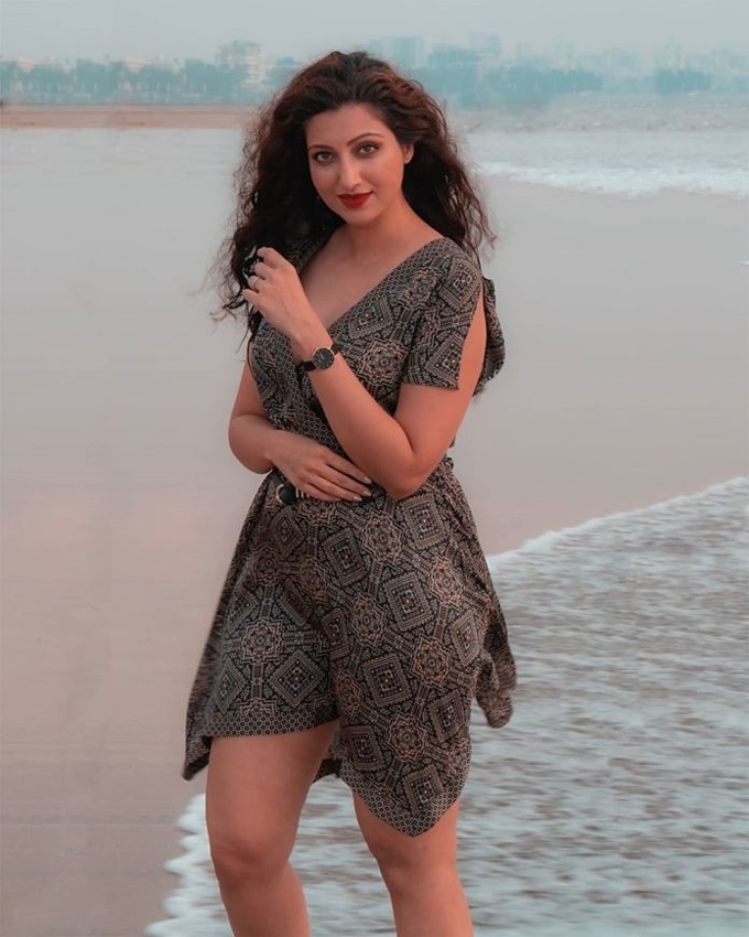 Hamsa-Nandini-1