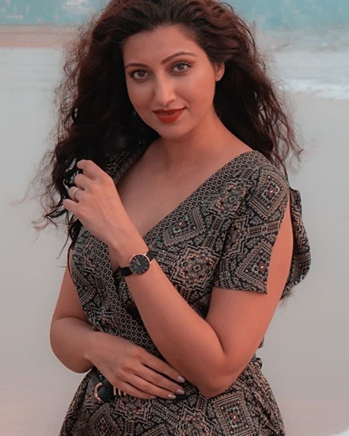 Hamsa-Nandini-2