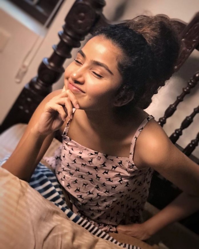 anupama-parameswaran-3