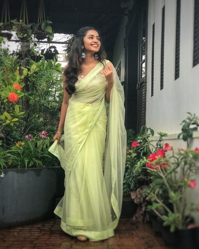 anupama-parameswaran-5