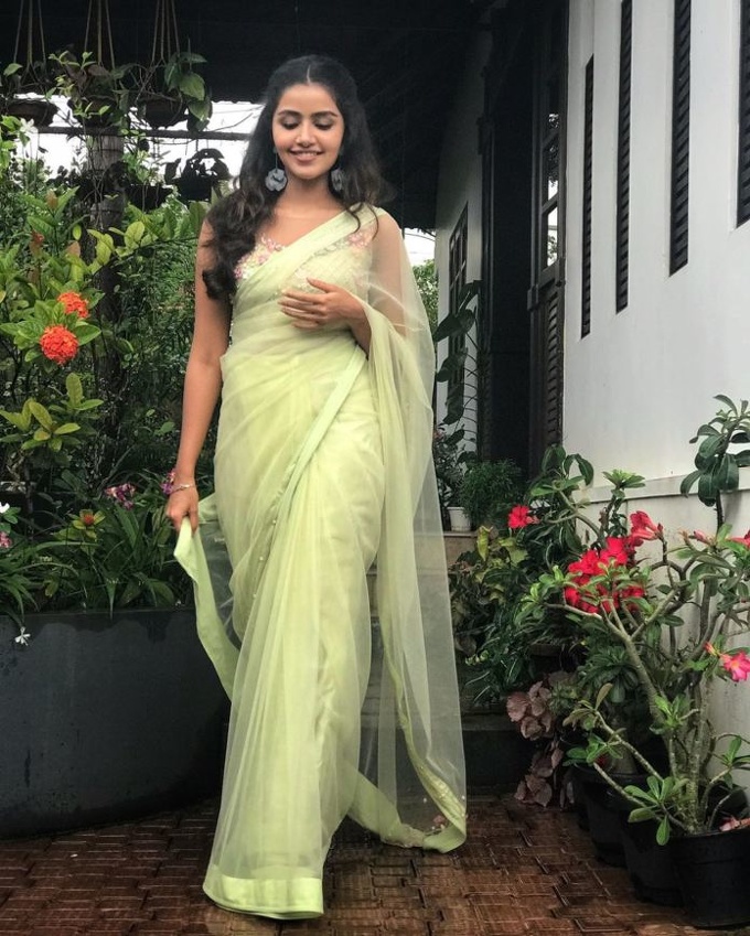 anupama-parameswaran-6