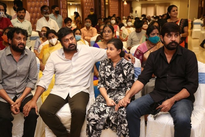 Uttej Wife Padma Condolence Meet (5)1633000654