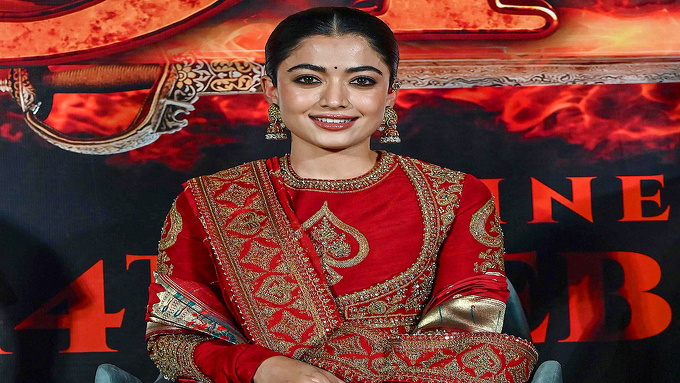 Actress Rashmika Mandanna Chhava Movie Trailer Launch Event Pics  1-1737610207