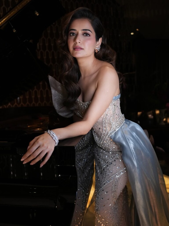 Ashika Ranganath’7.jpg