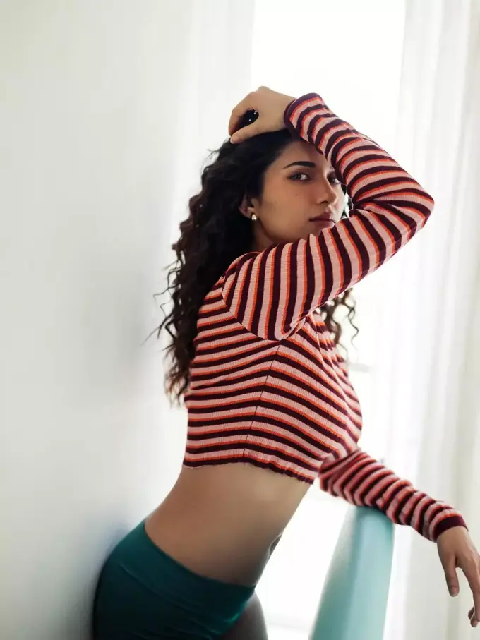 Ruhani Sharma2