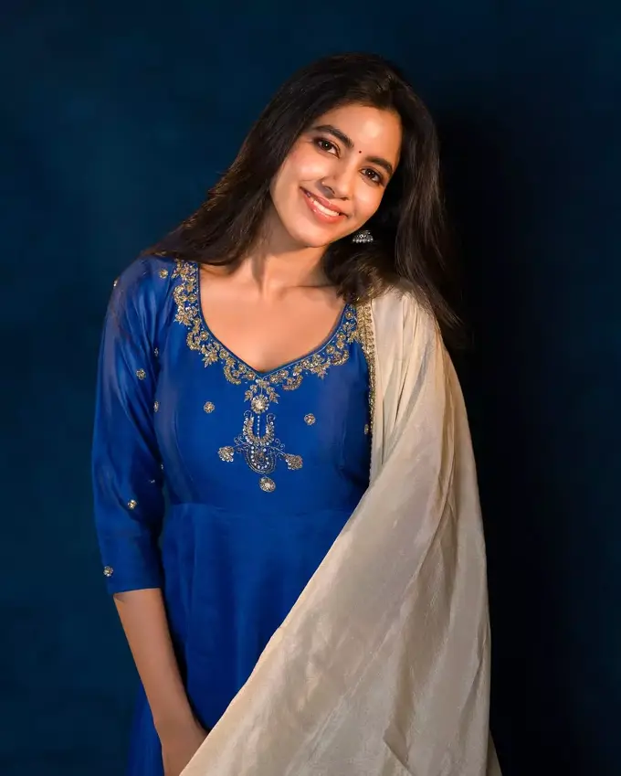Shivani Nagaram1