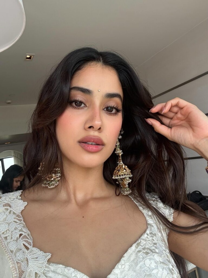 Janhvi Kapoor 1