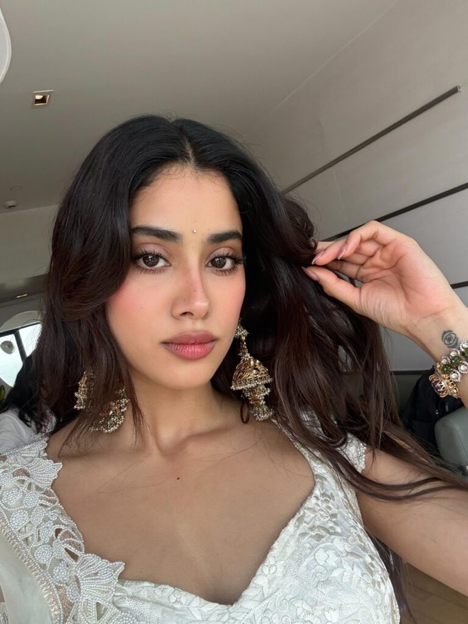 Janhvi Kapoor 5