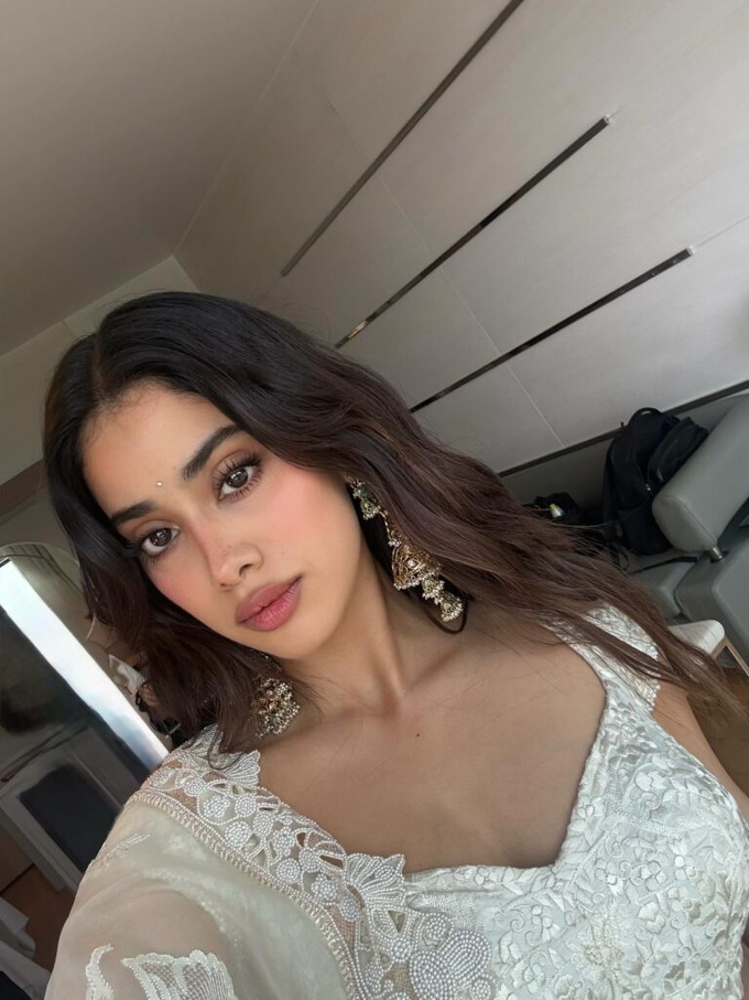 Janhvi Kapoor 7