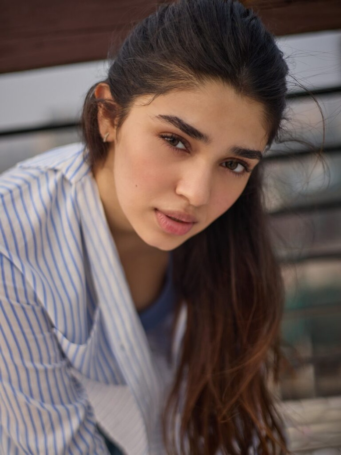 Krithi Shetty4
